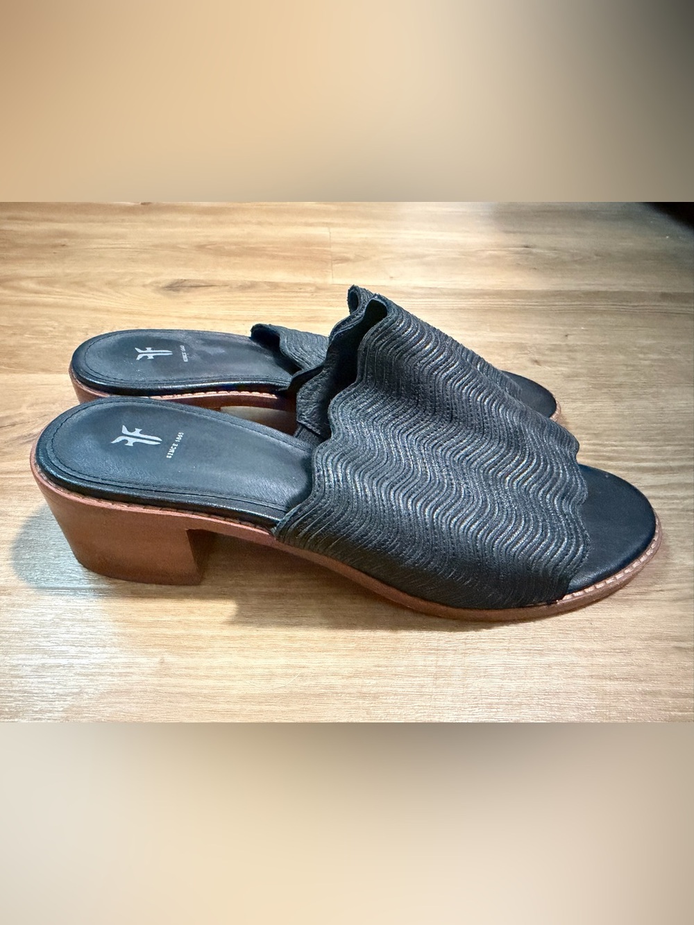 Frye Black Slip-On Women's Mules with Wavy Textured Upper